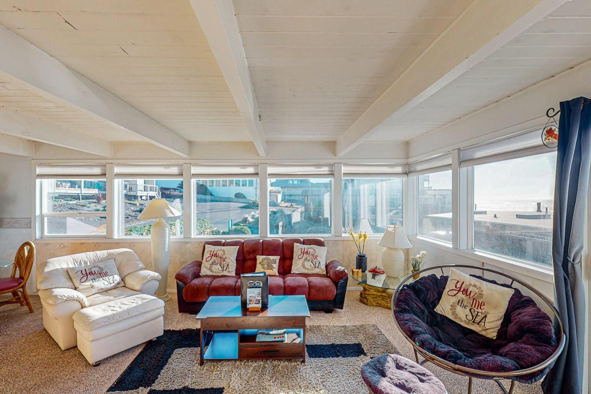 Sebastian's Crib Condo Lincoln City Bagian luar foto
